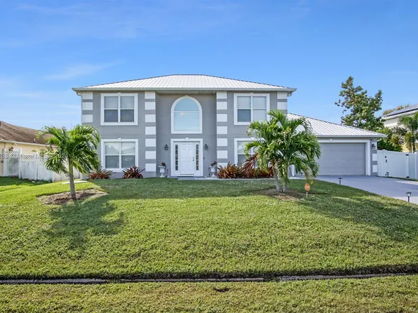 1622 SW McAllister Ln, Port Saint Lucie, FL 34953
