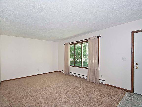 4th image of 874 Alameda Ave