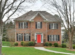 455 Ashbry Run Dr, Winston Salem, NC 27106