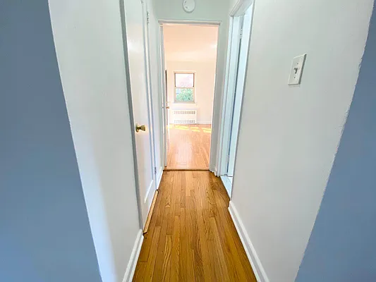 Rented by Contact Realty | media 19