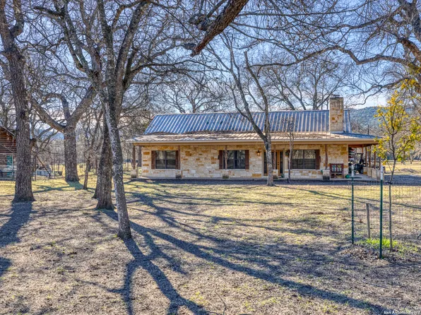 84 Pecan Bottom Loop, Leakey, TX 78873
