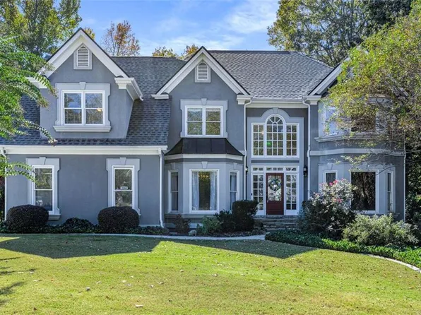 3375 Fairway Bend Dr, Dacula, GA 30019