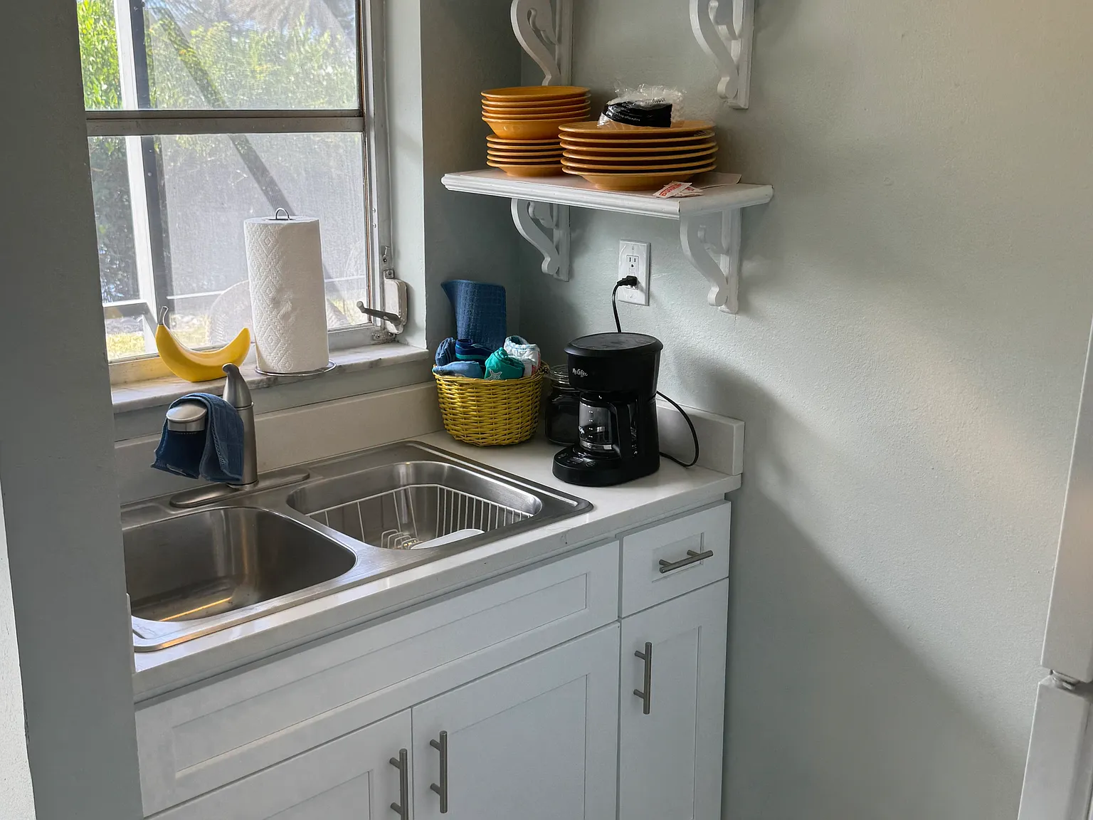 Studio, $1,045 — Photo 4