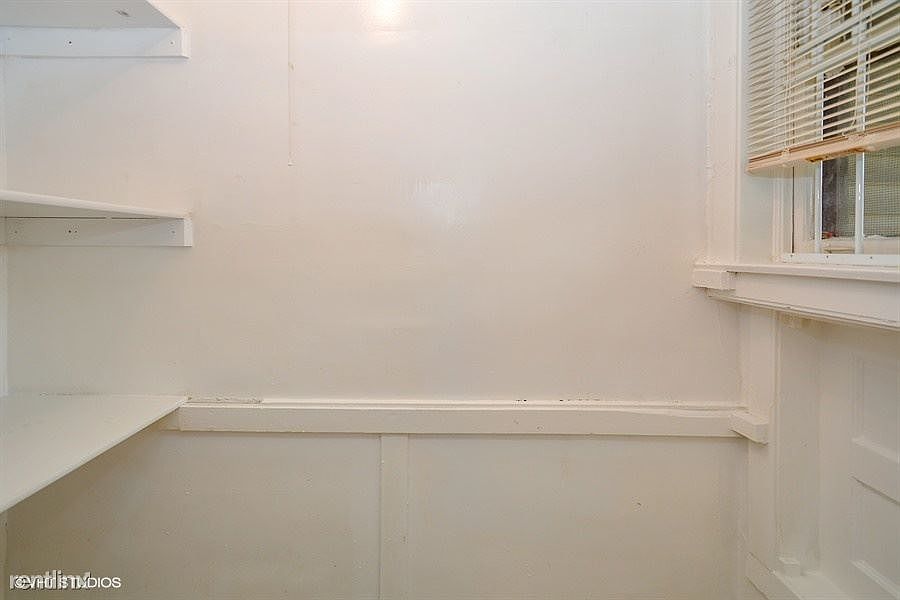 1st image of 7711 S Aberdeen St