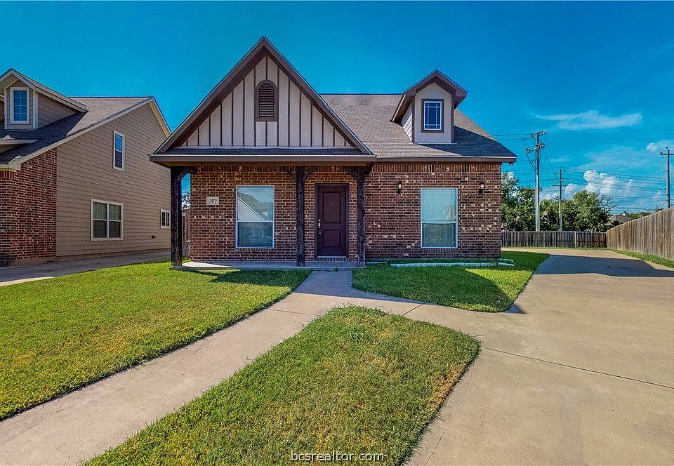 1st image of 2479 Horse Shoe Dr
