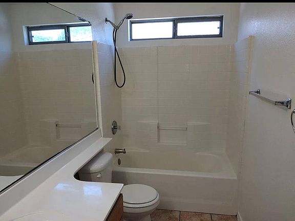 4th image of 7577 W Denton Ln