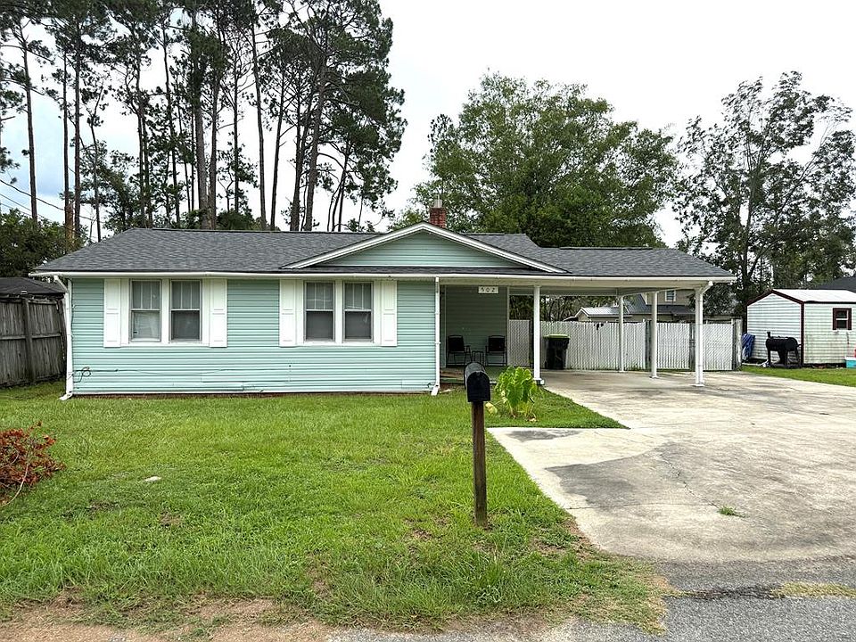1st image of 502 Leon St