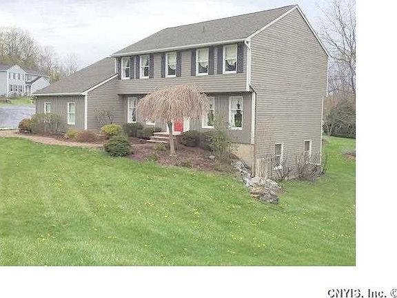 2nd image of 7629 Sturbridge Dr