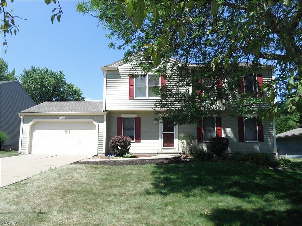1st image of 18078 Alpine Cir
