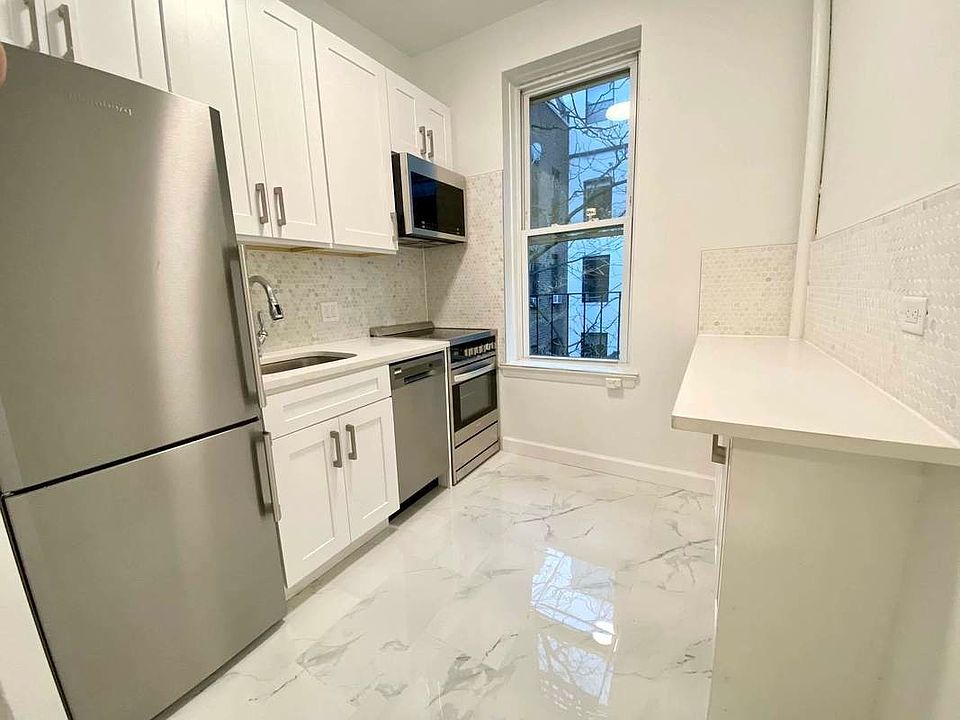 1st image of 134 W 15th St #4WR