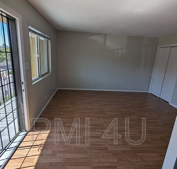 12409 Manitoba Dr NE #B — Photo 21