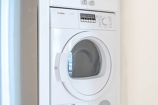 Rented by Bold Marketing | media 18