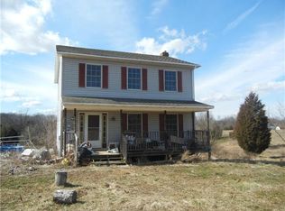 175 Talon Dr, Falling Waters, WV 25419