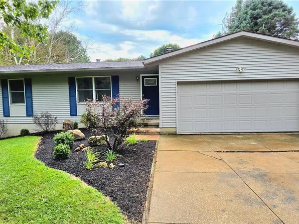 252 Saxe Rd, Mogadore, OH 44260