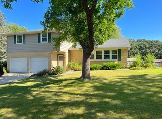 421 Meredith Rd, Albert Lea, MN 56007