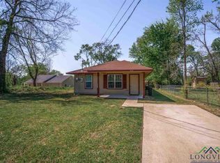 406 S South Ctr, Gladewater, TX 75647