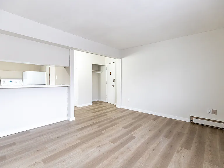906 19th Ave SW — Photo 12