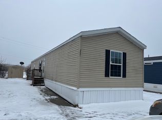 2021 Riverview Dr #R021, Saint Clair, MI 48079