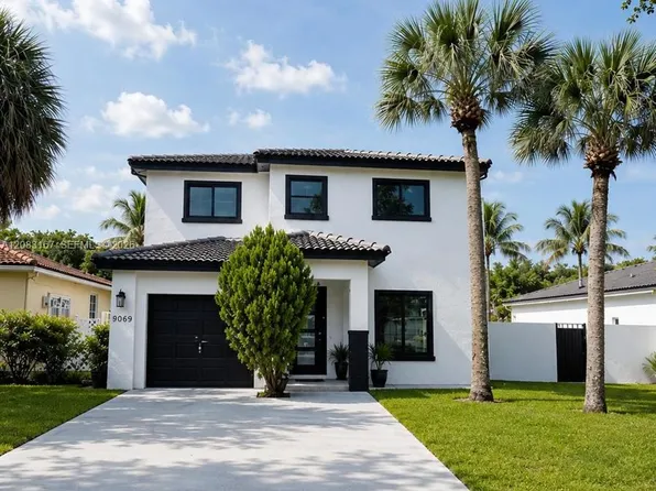 9069 NW 193rd St, Hialeah, FL 33018