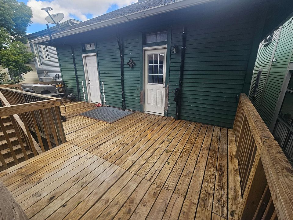 BACK DECK