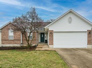 6206 Tesson Park Dr, Hazelwood, MO