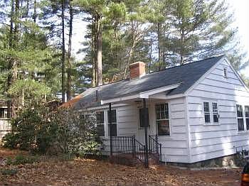 2nd image of 12 Fosters Pond Rd