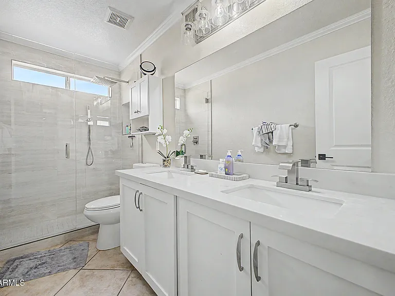 5431 W Folley St — Photo 17