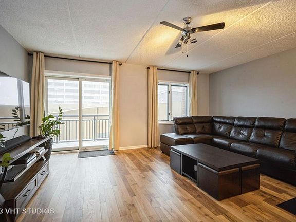 3rd image of 750 Pearson St APT 309