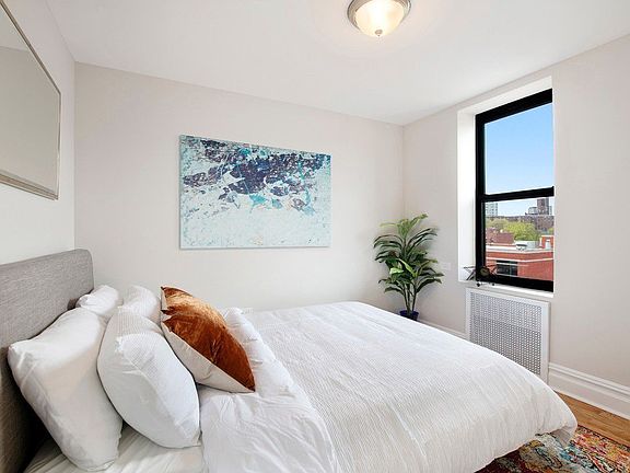 5th image of 13317 Sanford Ave #5M
