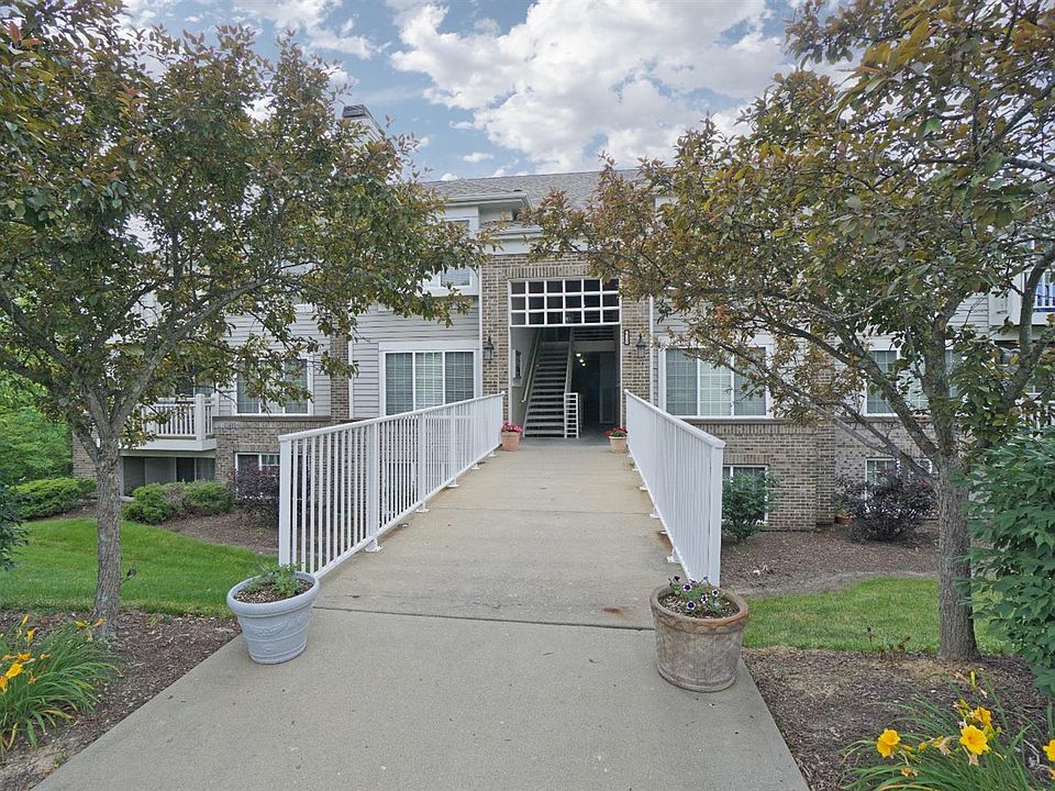 1st image of 4220 Endeavor Dr #37202