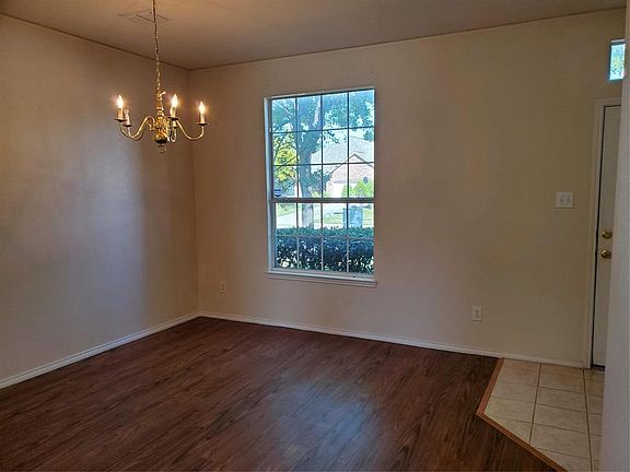 5th image of 1108 Timberlake Ln
