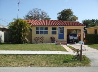 621 SW 1st St, Hallandale Beach, FL 33009