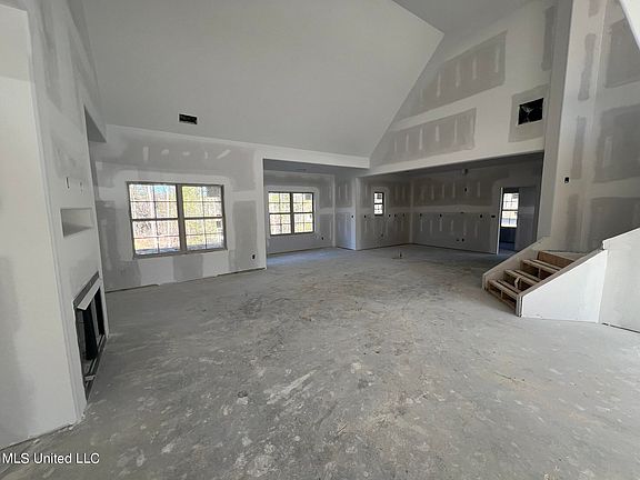 3rd image of 11342 Vickis Ln
