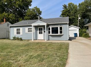 2321 Huntington Rd, Springfield, IL 62703