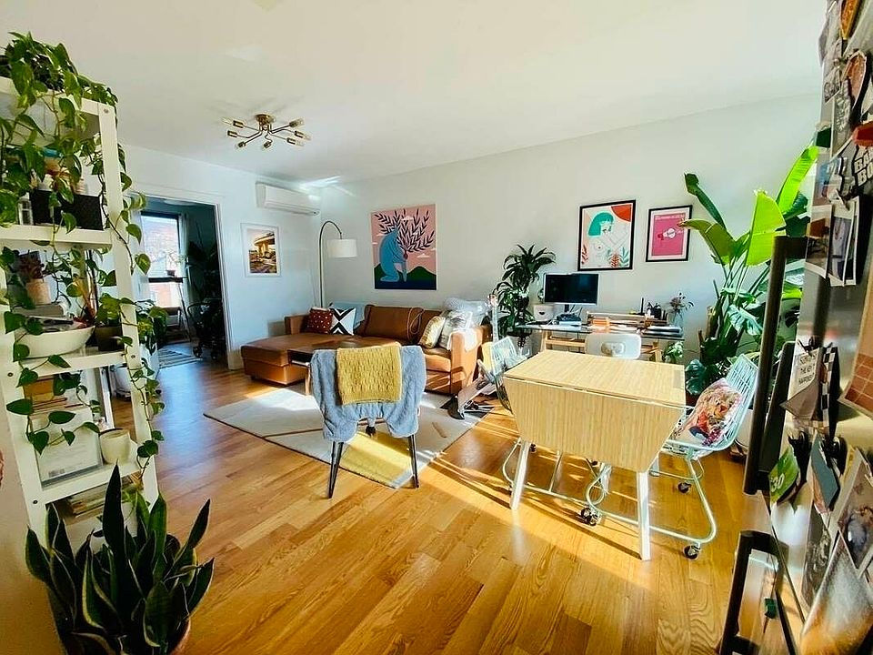 1st image of 169 Graham Ave #406A