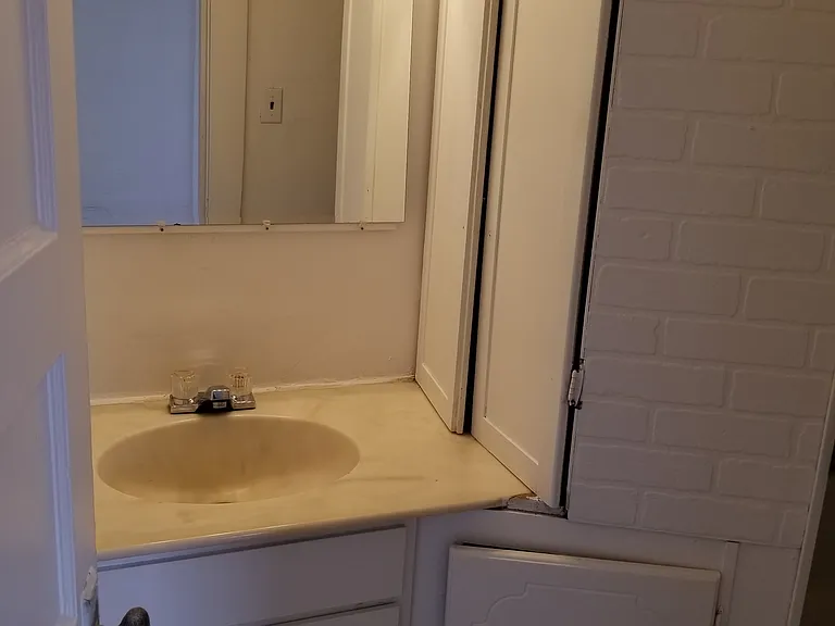 1039 Chipeta Ave #2 — Photo 8