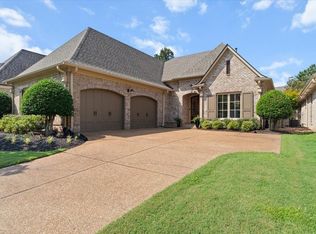 2075 Standing Rock Ave, Collierville, TN 38017
