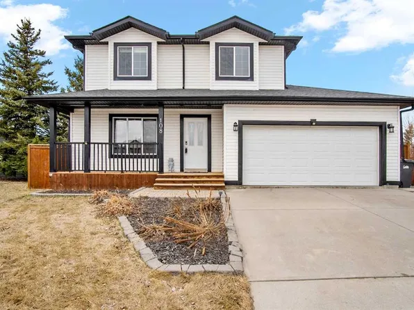 100 E Carriage Lane Pl #108, Carstairs, AB T0M 0N0