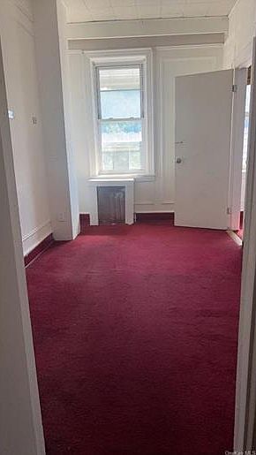2nd image of 3027 Cruger Ave APT 2