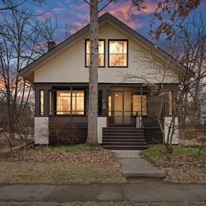 2500 Thayer St, Evanston, IL, 60201