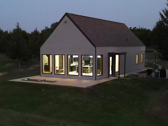 3rd image of 511 County Road 4264