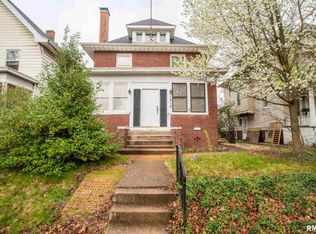 1016 N Institute Pl, Peoria, IL