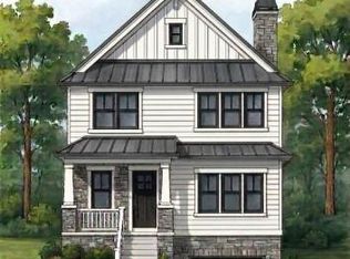 2 Whitford Rd, Stony Brook, NY 11790