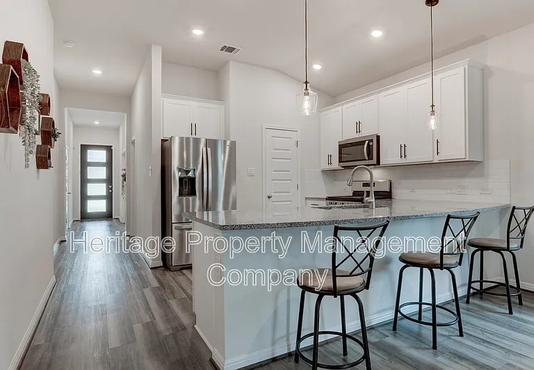 4807 Night Herder St — Photo 6