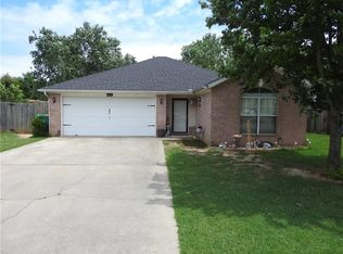 613 Bliss Cir, Centerton, AR 72719