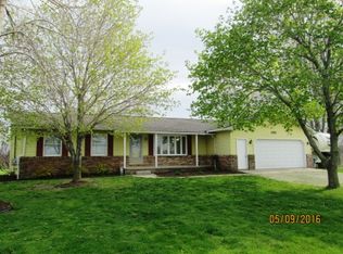186 E Seidlers Rd, Kawkawlin, MI 48631