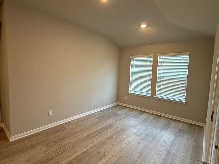 3059 Pike Dr — Photo 17