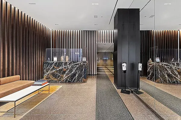 Rented by Metropolitan Property Group | media 10