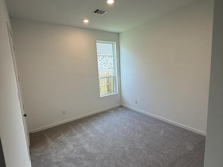 Private bedroom