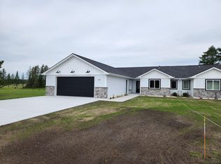 860 Lake Forest Cir, Detroit Lakes, MN 56501